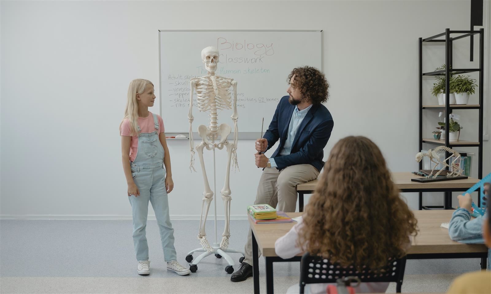  Teacher, student, and skeleton