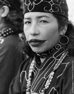 Ainu People 